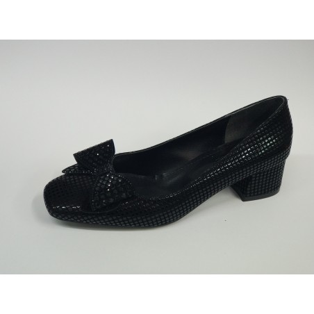 Paris kurdaleli noktalı süet kadın topuklu ayakkabı siyah