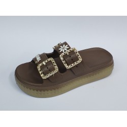 Gökçe çift tokalı kalın taban suya dayanıklı kadın terlik kahve