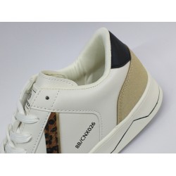 Conpax Ortopedik leopar desenli kadın spor ayakkabı krem