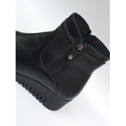 Muya Ortopedik deri 6 nokta kadın dolgu topuk bot siyah