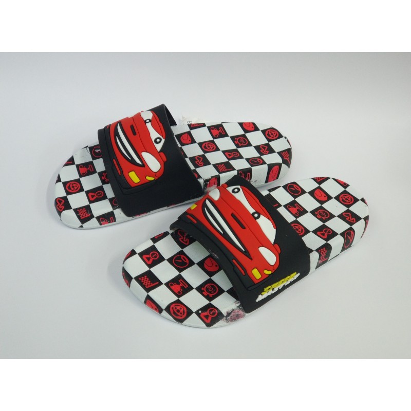 Gezer suya dayanıklı araba resmi detaylı erkek çocuk terlik siyah renkli