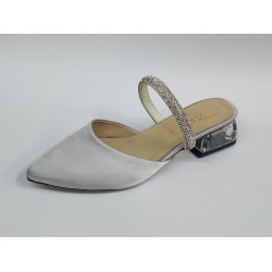 Taş bant detaylı kısa şeffaf topuk kadın terlik gümüş