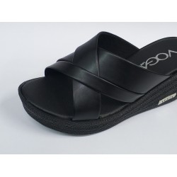 Voga dolgu topuk çapraz bantlı kadın terlik siyah