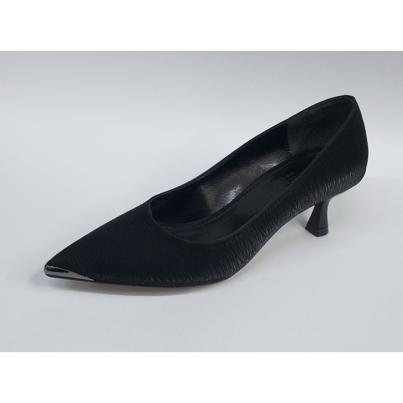 Paris burun ve Topuk kısmı gümüş detaylı Topuklu ayakkabı siyah