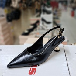 Paris gold detaylı arkası açık kadın topuklu ayakkabı siyah