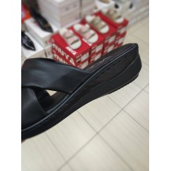 Voga Ortopedik dolgu topuk çapraz kadın terlik siyah