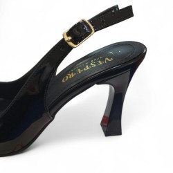 Vespero rugan arkası açık gold detaylı Topuklu ayakkabı siyah