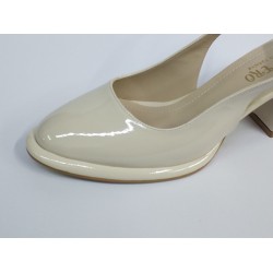 Vespero kalın topuk arkası açık kadın ayakkabı krem