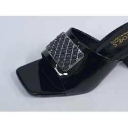 Rugan toka detaylı kalın topuk kadın terlik siyah