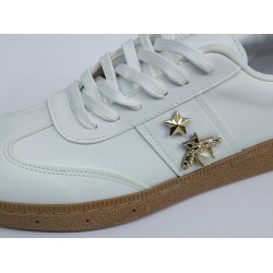 Şanzelize Ortopedik gold toka detaylı Bağcıklı kadın spor ayakkabı beyaz