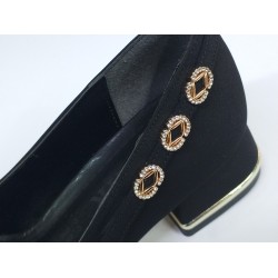 Nehir Ortopedik yanları taş detaylı kadın ayakkabı siyah