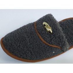 Burnu kapalı yünlü kışlık kadın terlik koyu gri