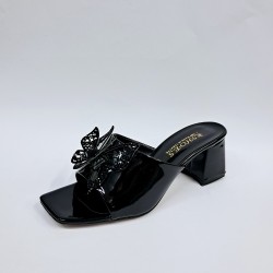 New Collection kelebek detaylı kadın topuklu terlik siyah