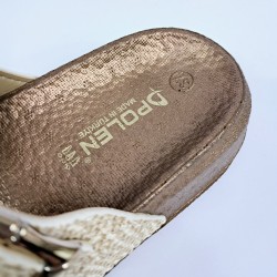 Polen hasır görünümlü çift tokalı kadın terlik bej