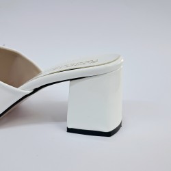 New Collection kurdele detaylı rugan kadın topuklu terlik beyaz