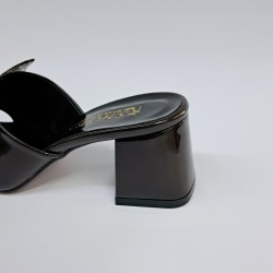 New Collection kelebek detaylı kadın topuklu terlik kahverengi