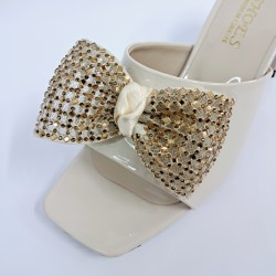 New Collection kurdele toka detaylı topuklu kadın terlik bej