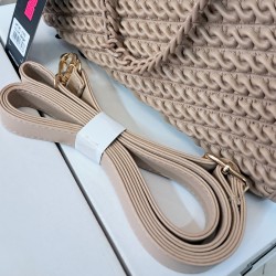 ÇÇS kabartma desenli zincirli kadın kol çantası bej