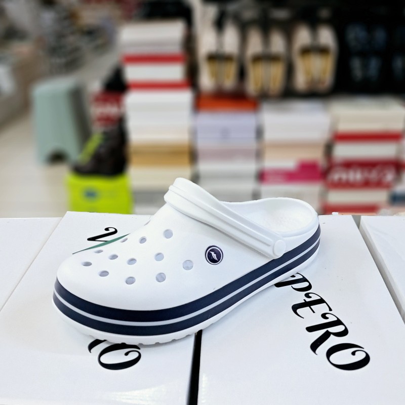 Sonımıx burnu kapalı suya dayanıklı erkek terlik beyaz