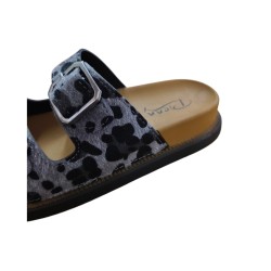 Pienn ortopedik çift tokalı leopar desenli kadın terlik gri