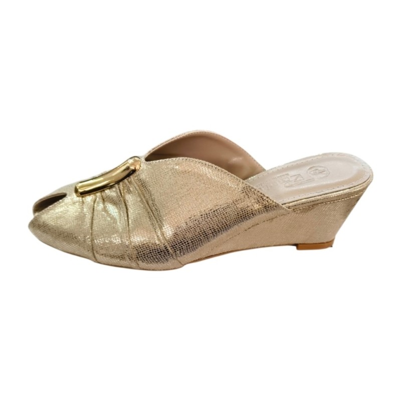 Paris Gold toka detaylı dolgu topuk kadın terlik Gold