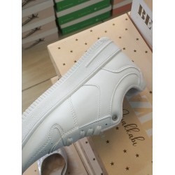 Kadın spor ayakkabı beyaz